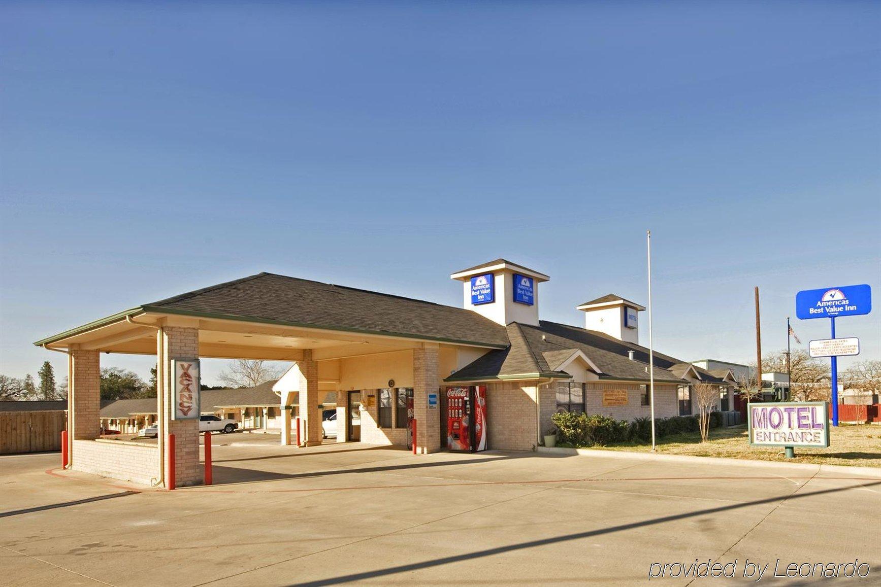 Americas Best Value Inn וות'רפורד מראה חיצוני תמונה