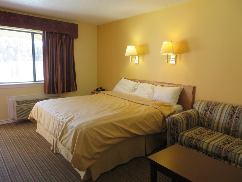 Americas Best Value Inn וות'רפורד מראה חיצוני תמונה