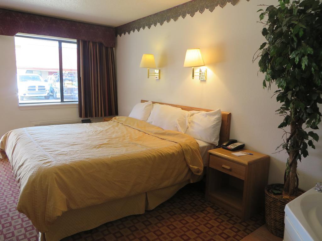 Americas Best Value Inn וות'רפורד מראה חיצוני תמונה