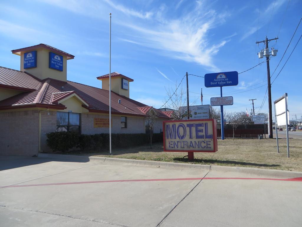 Americas Best Value Inn וות'רפורד מראה חיצוני תמונה