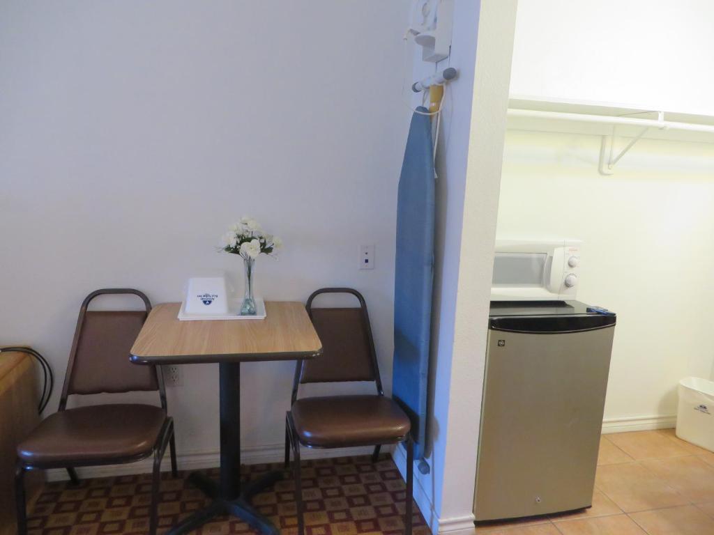 Americas Best Value Inn וות'רפורד חדר תמונה