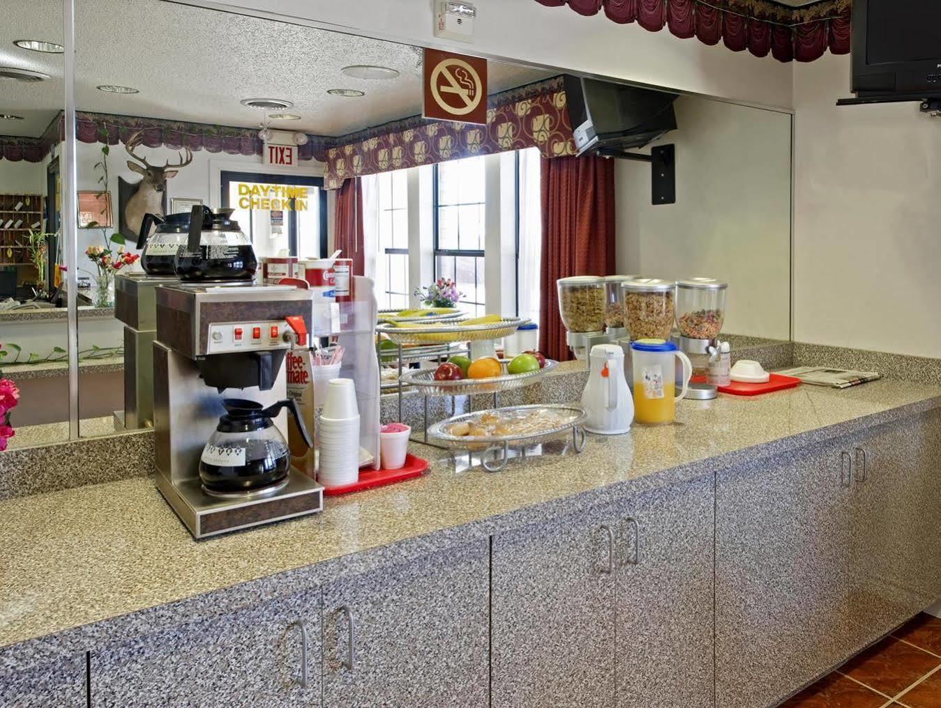 Americas Best Value Inn וות'רפורד מראה חיצוני תמונה